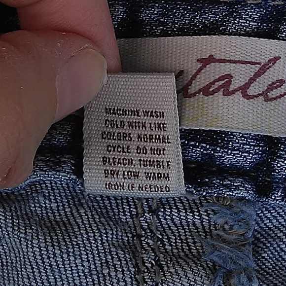 Aeropostale Chelsea Bootcut Jeans 9/10 Med Wash - Picture 8 of 8